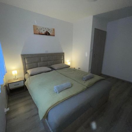 Apartma Dzana Zaga Eksteriør billede