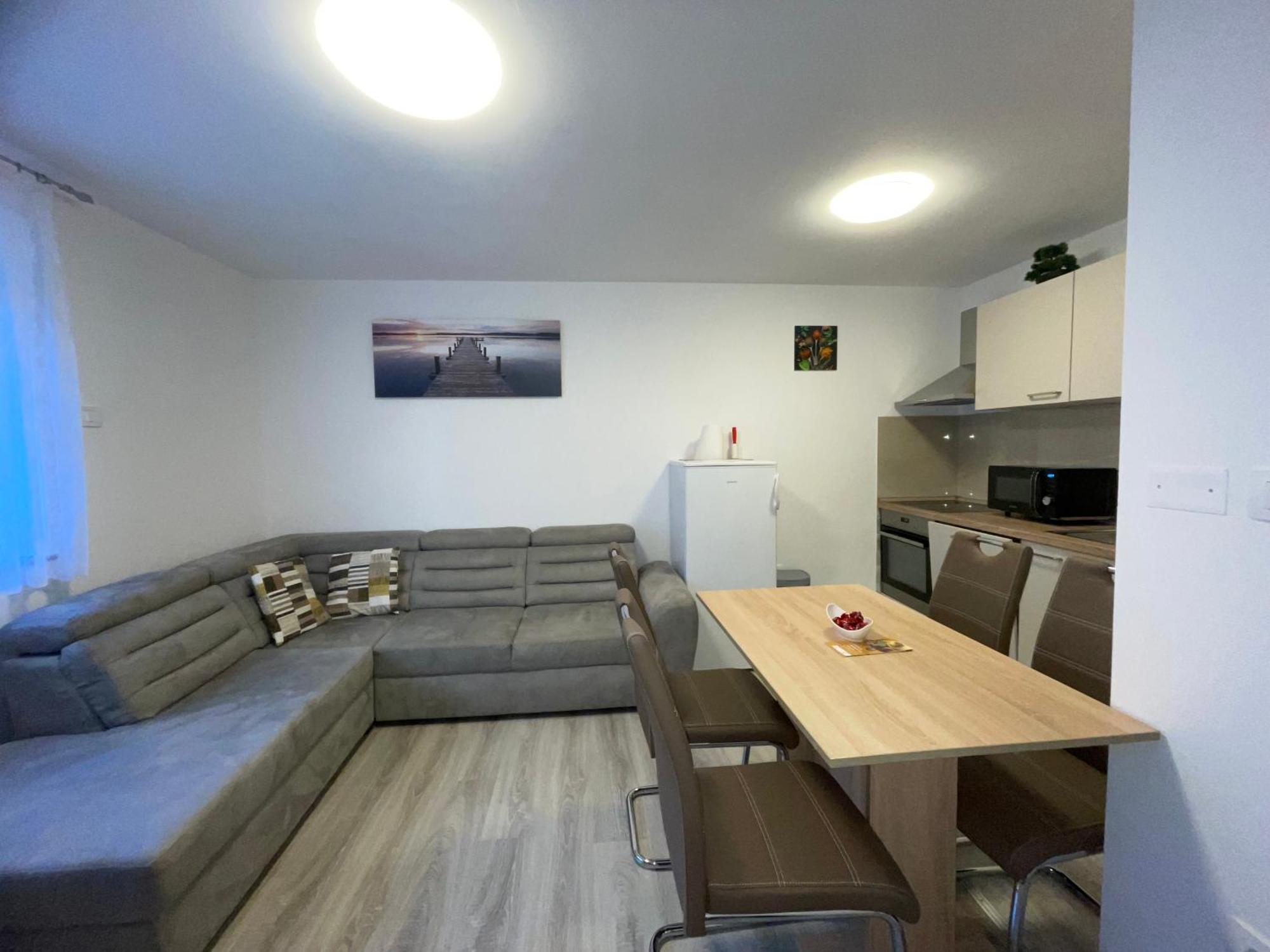 Apartma Dzana Zaga Eksteriør billede
